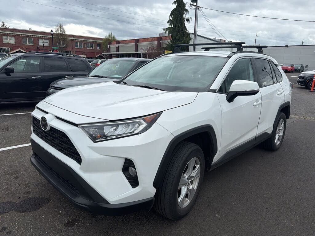 2020 TOYOTA RAV4