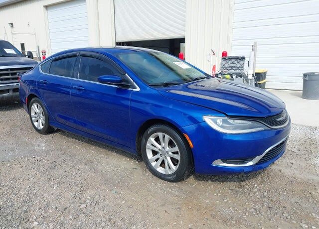 2015 CHRYSLER 200