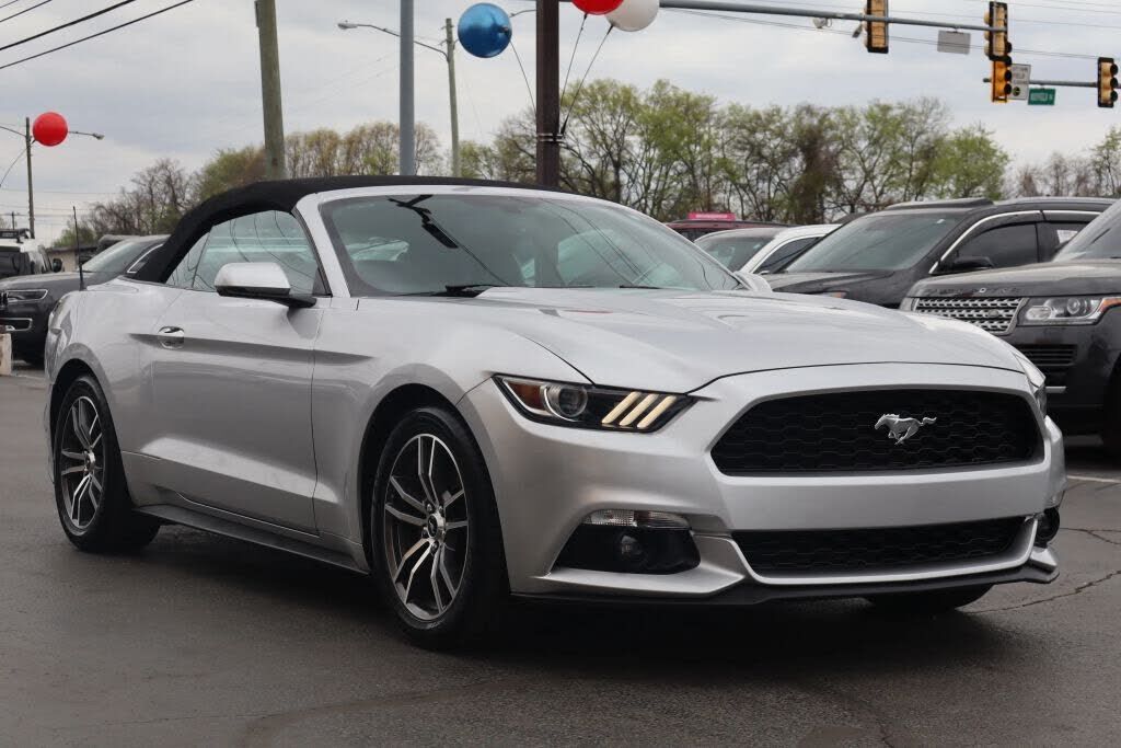 2016 FORD Mustang