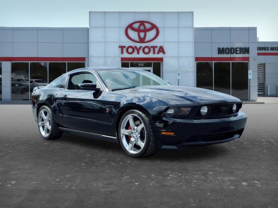 2010 FORD Mustang