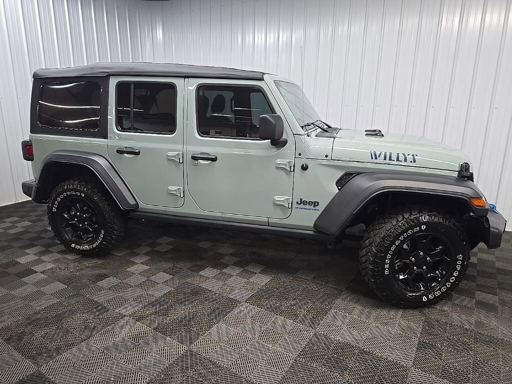 2023 JEEP Wrangler