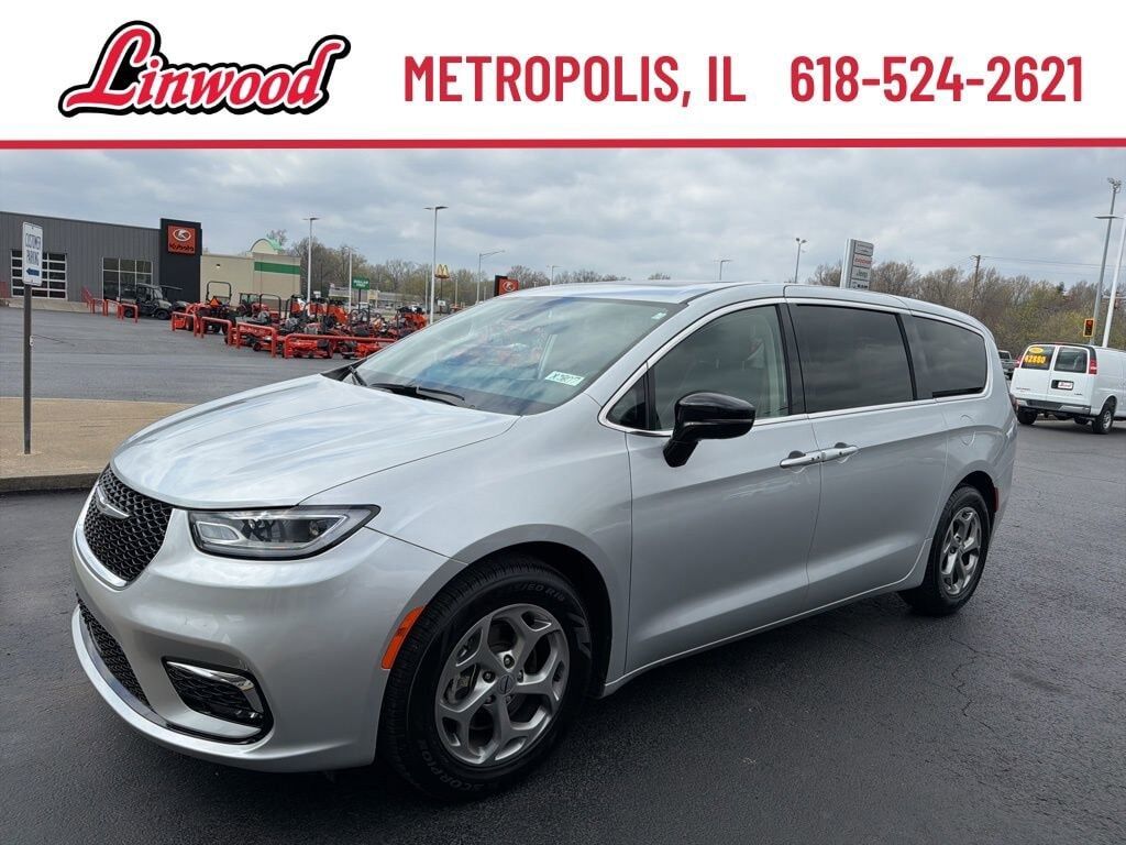 2024 CHRYSLER Pacifica