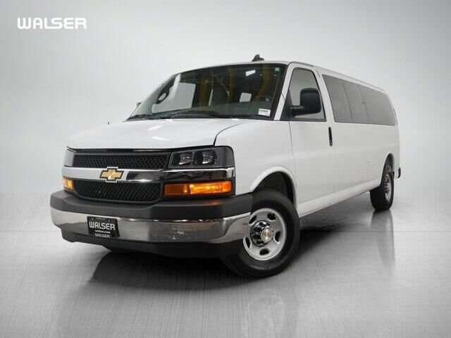 2025 CHEVROLET Express