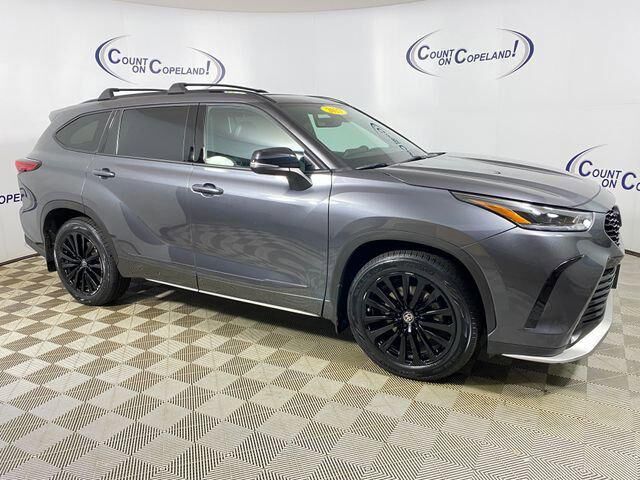 2023 TOYOTA Highlander