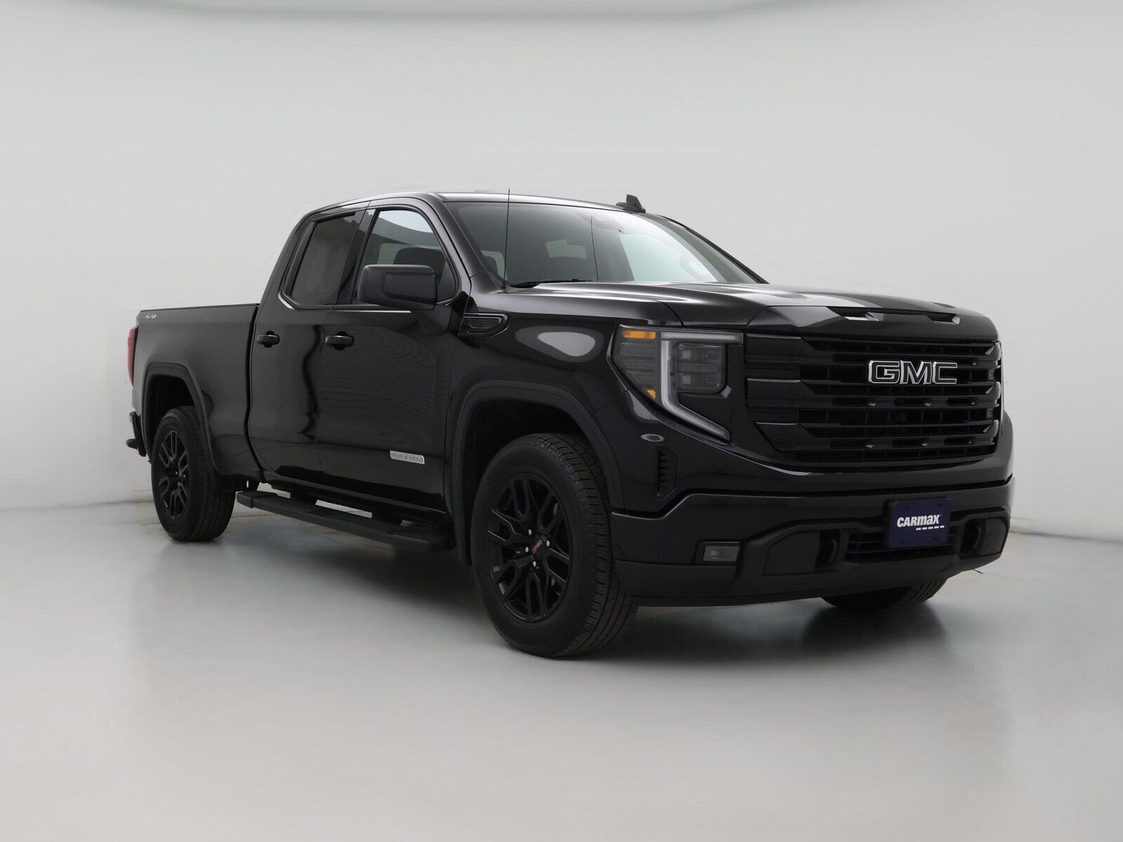 2023 GMC Sierra