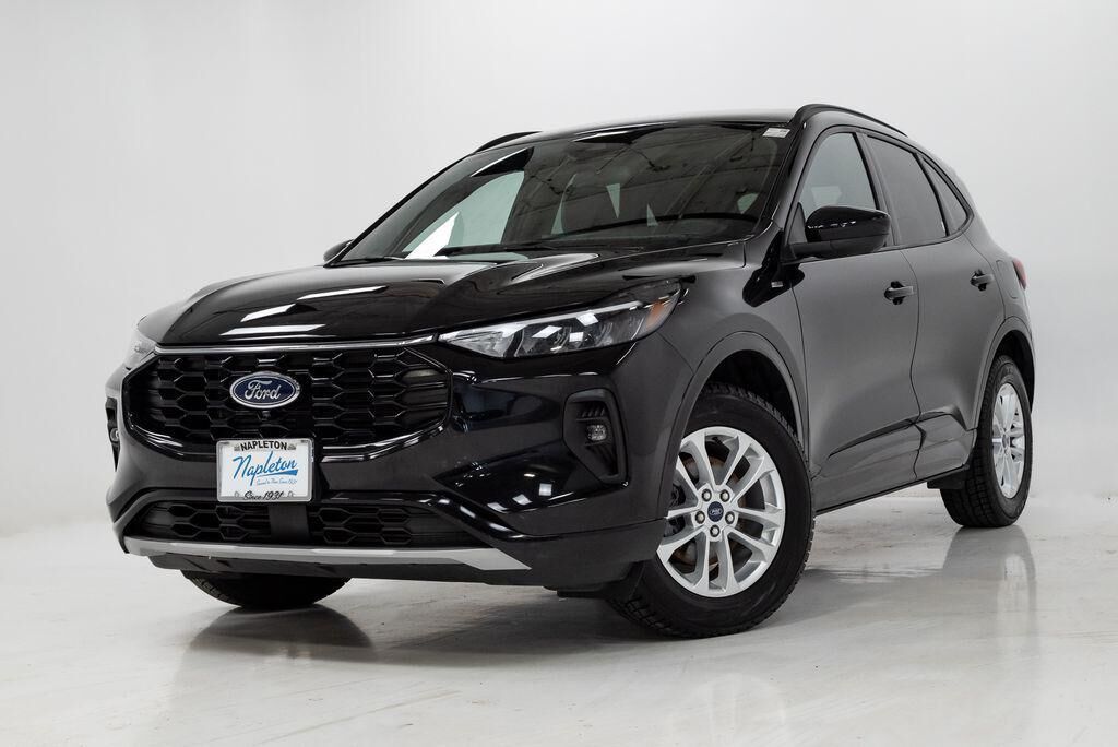 2023 FORD Escape