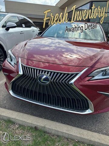 2021 LEXUS ES