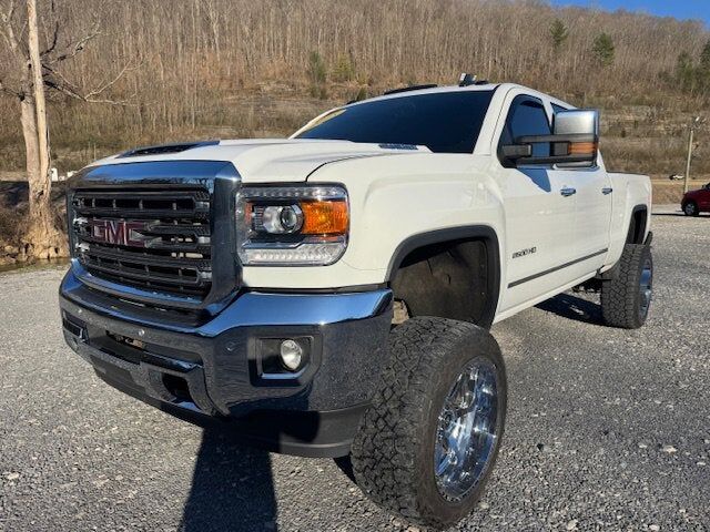 2018 GMC Sierra