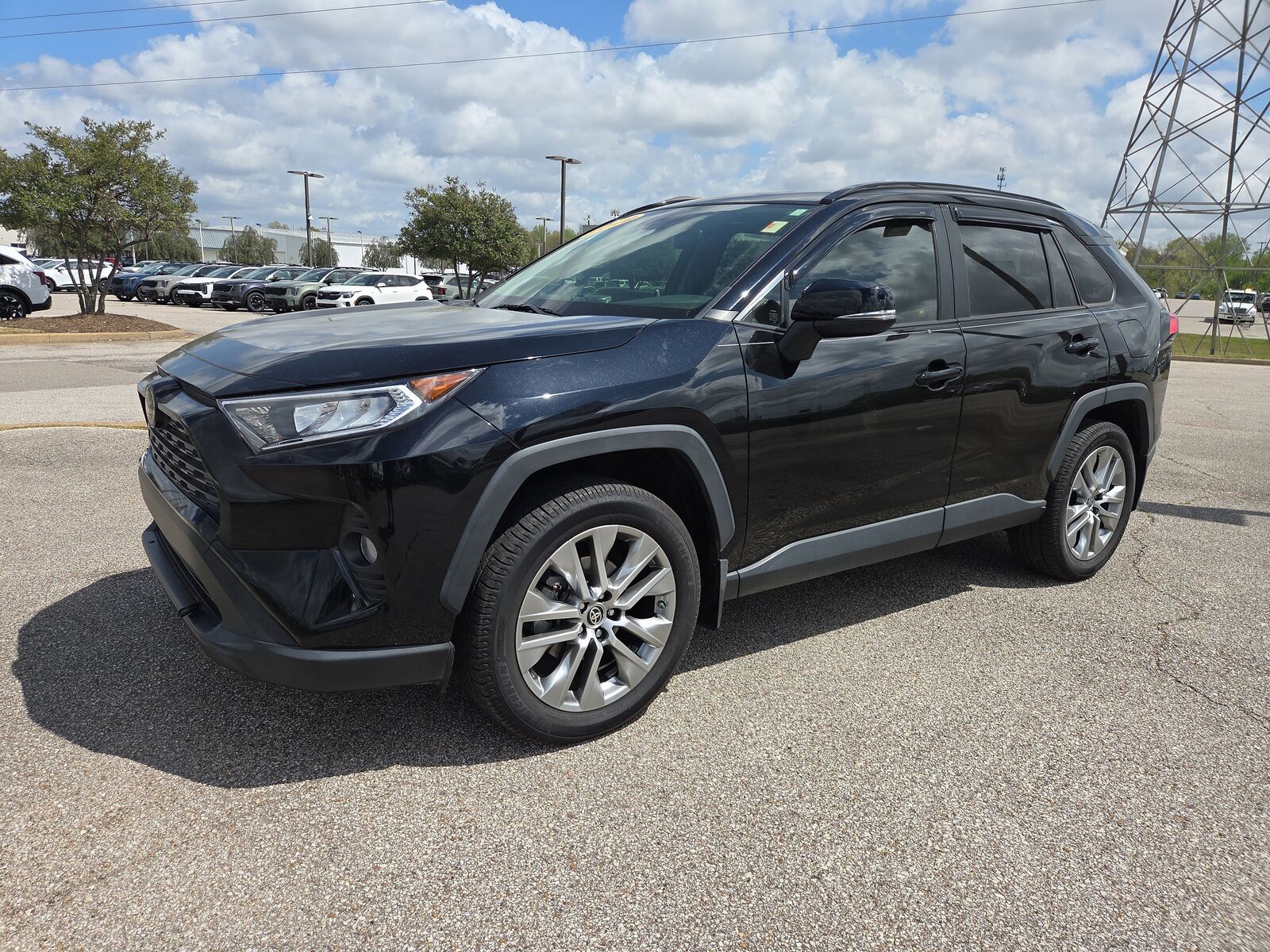 2019 TOYOTA RAV4
