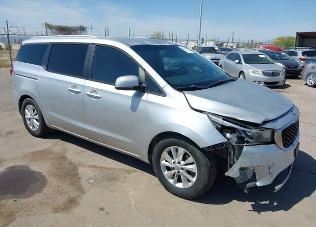 2016 KIA Sedona