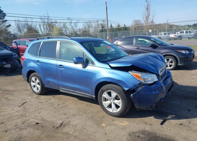 2015 SUBARU Forester
