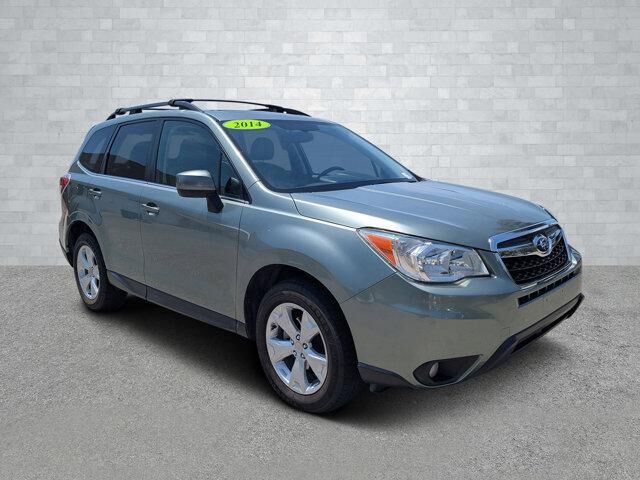 2014 SUBARU Forester