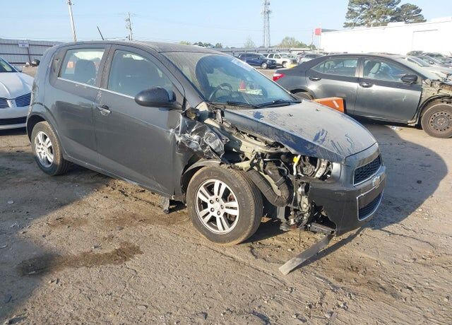 2015 CHEVROLET Sonic