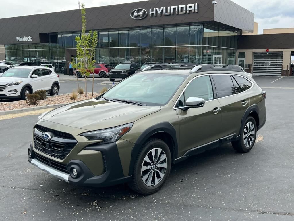 2023 SUBARU Outback