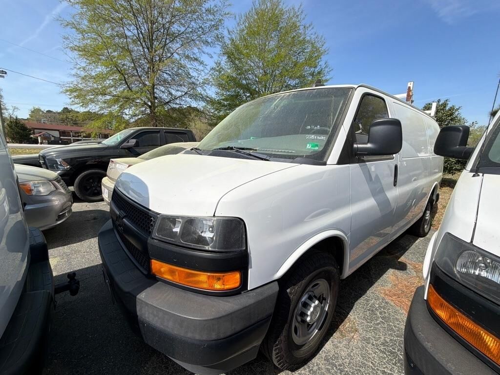 2018 CHEVROLET Express