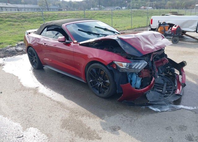 2017 FORD Mustang