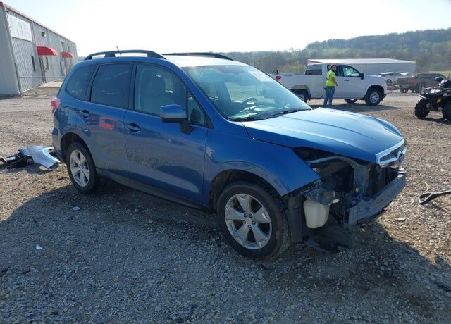 2015 SUBARU Forester