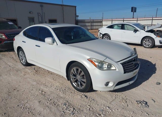 2012 INFINITI M37