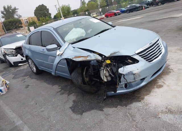 2012 CHRYSLER 200