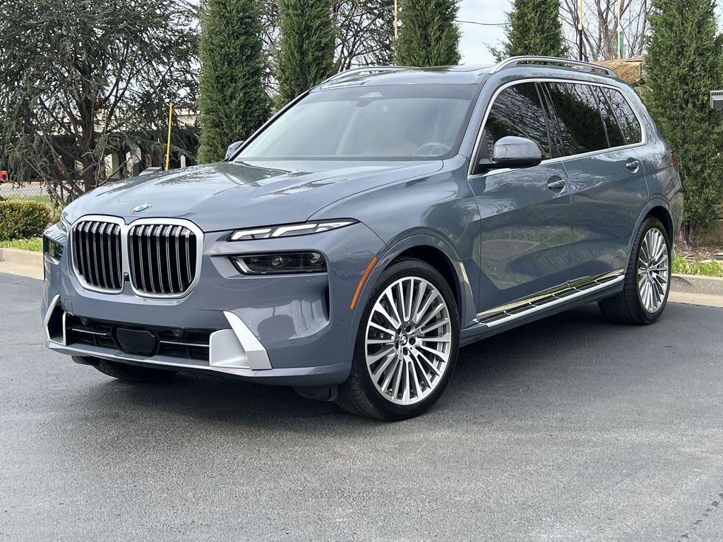 2024 BMW X7
