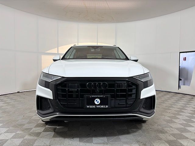 2023 Audi Q8