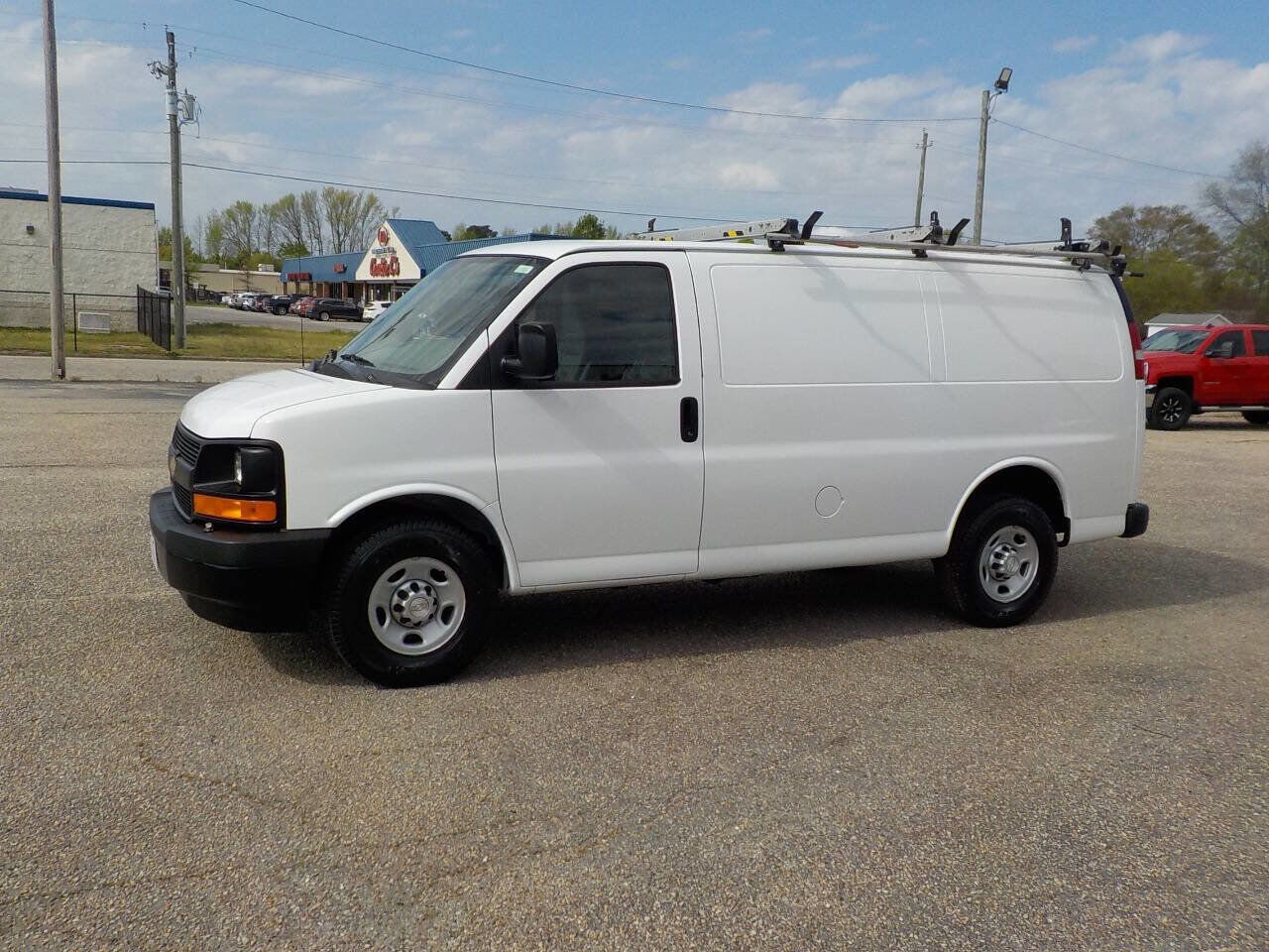 2017 CHEVROLET Express
