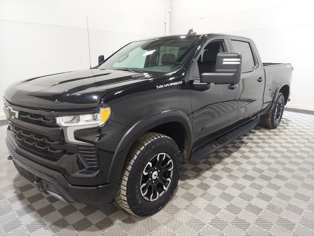 2024 CHEVROLET Silverado