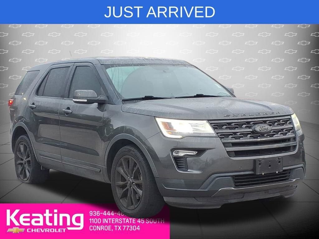 2018 FORD Explorer