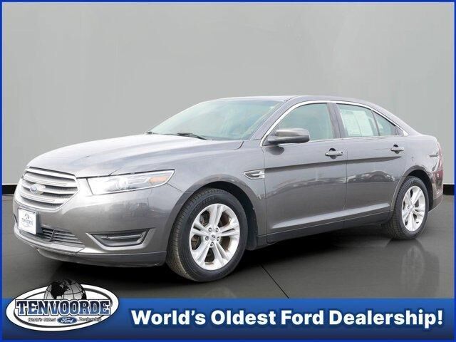 2018 FORD Taurus