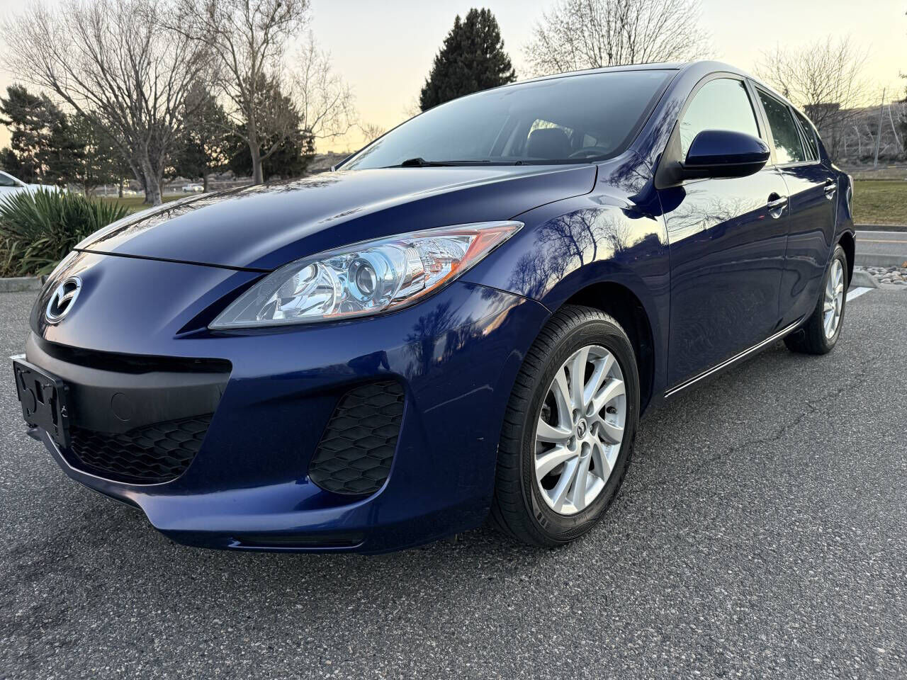 2012 MAZDA Mazda3