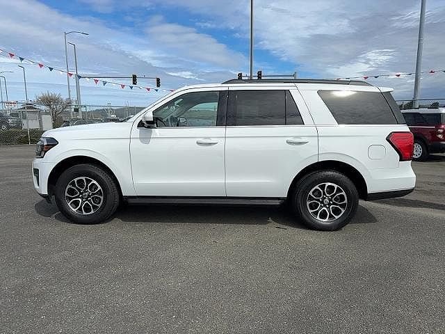 2024 FORD Expedition