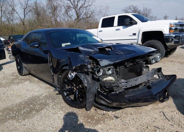 2017 DODGE Challenger