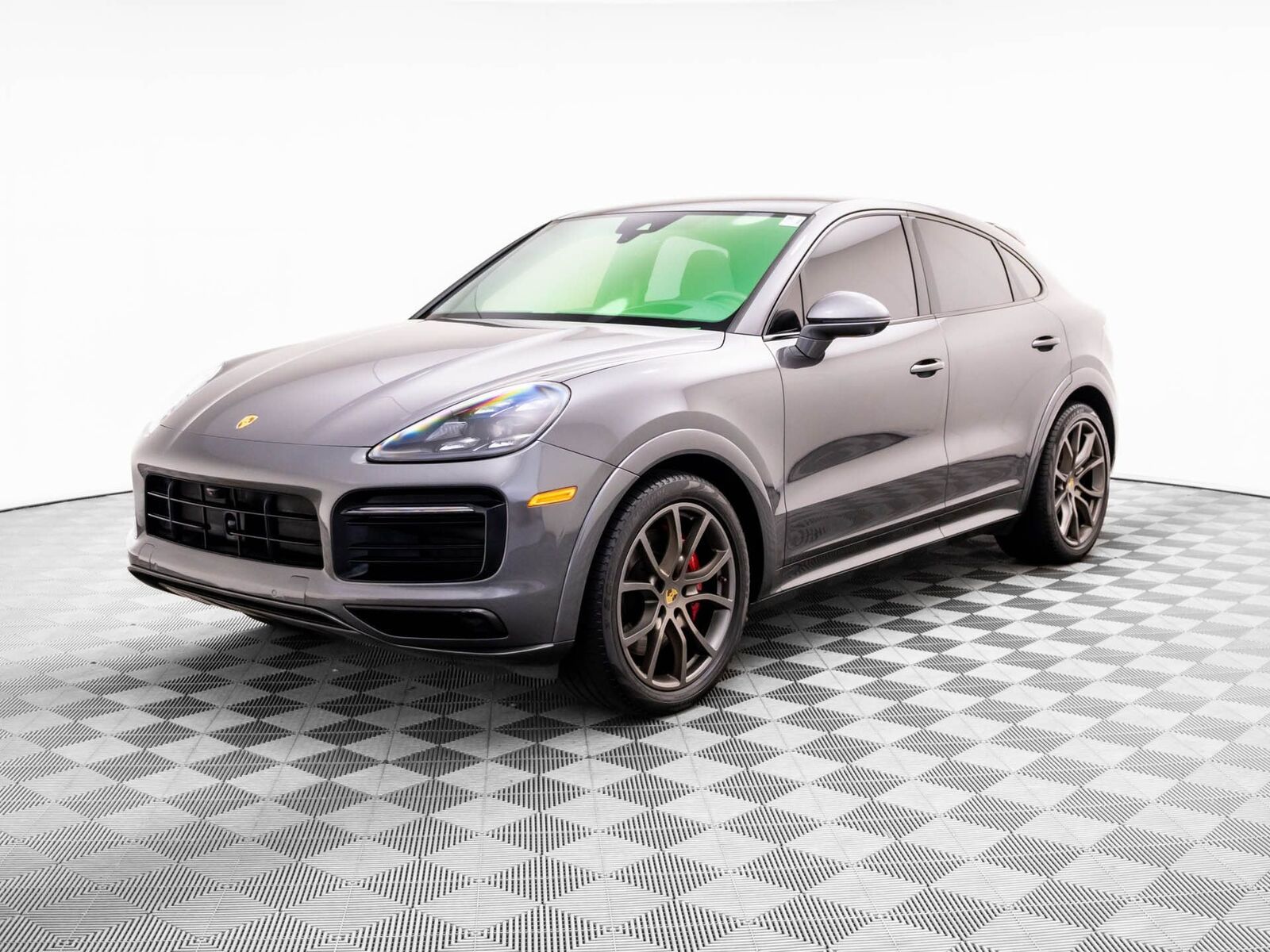 2021 PORSCHE Cayenne