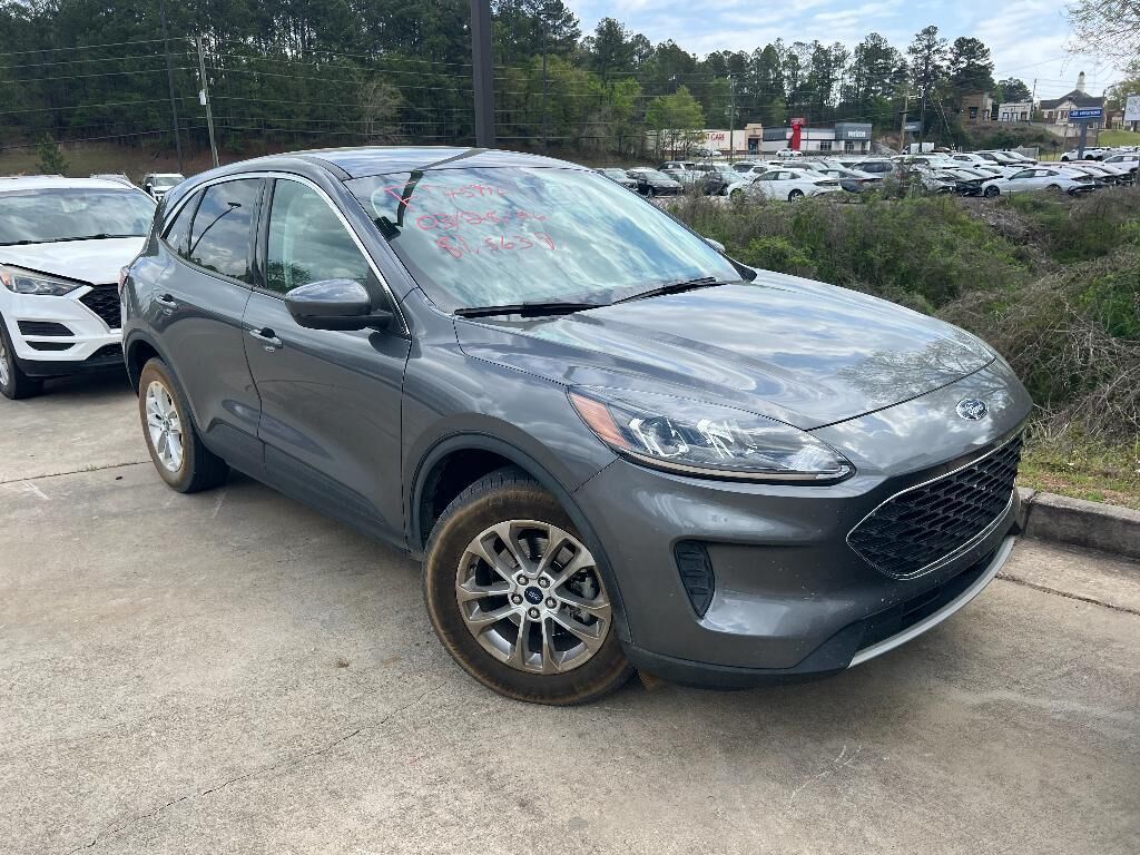 2021 FORD Escape