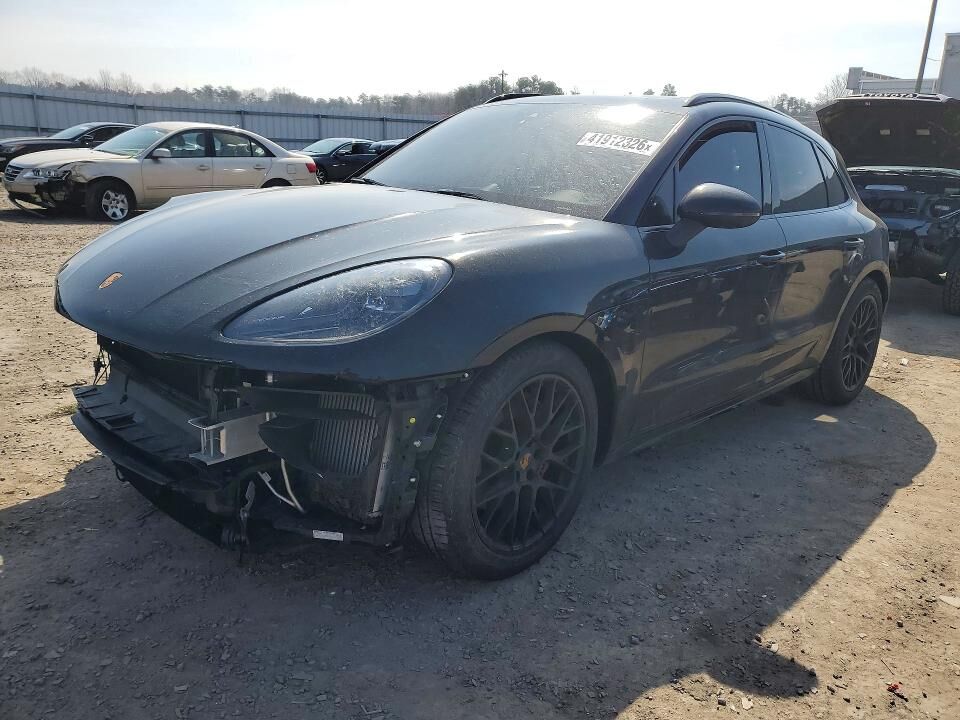 2021 PORSCHE Macan