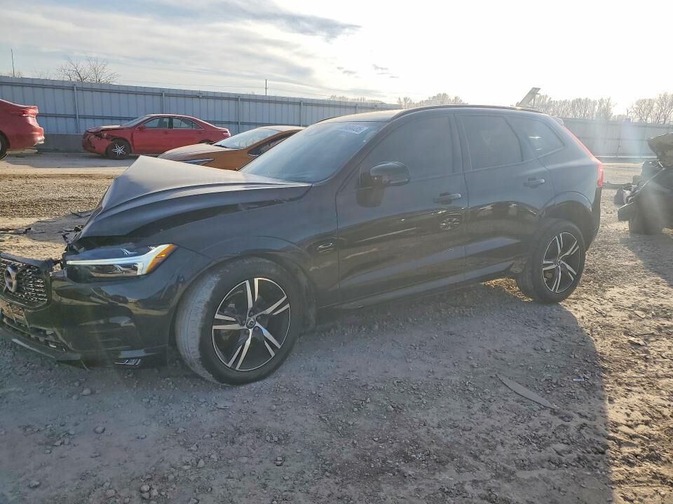2021 VOLVO XC60