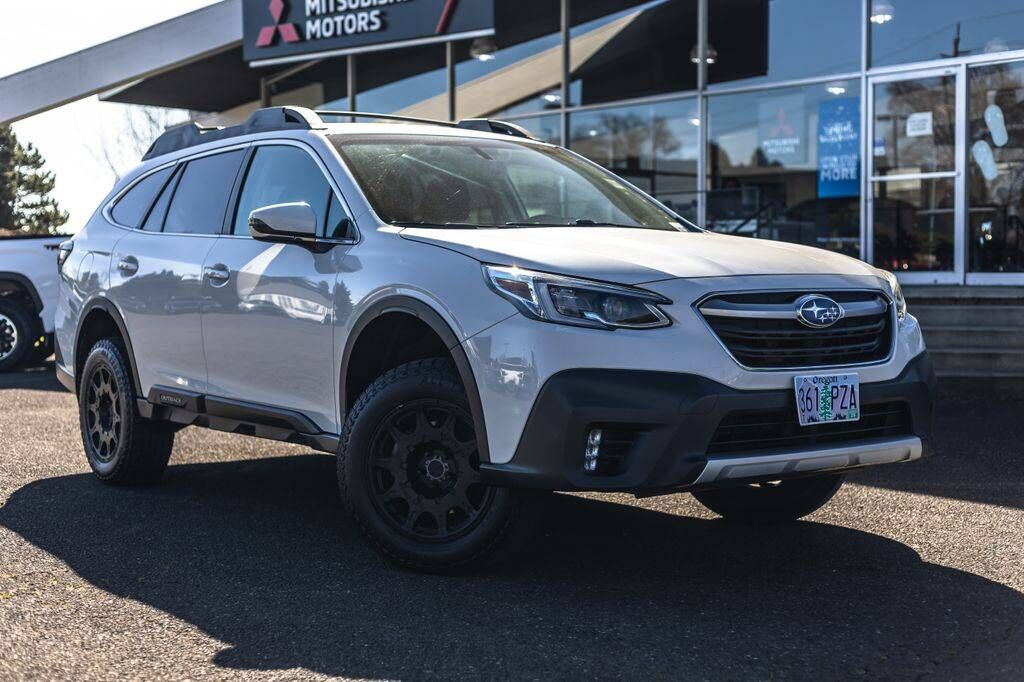 2021 SUBARU Outback