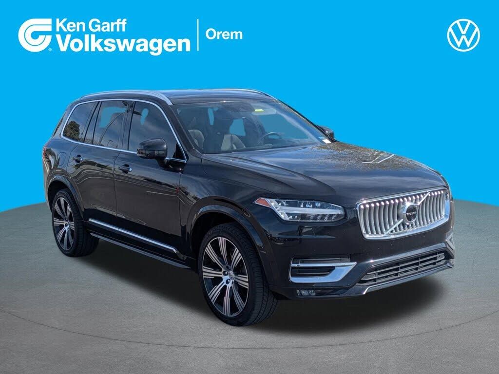 2021 VOLVO XC90
