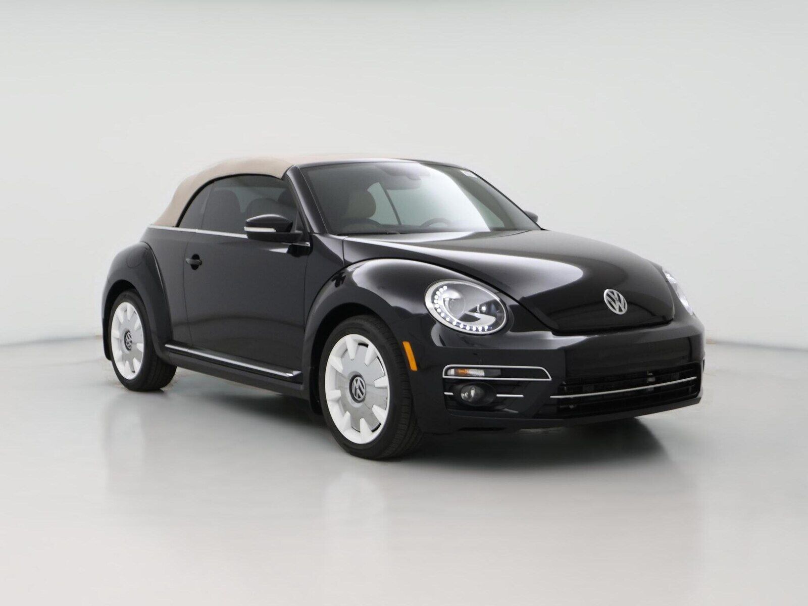 2019 VOLKSWAGEN Beetle