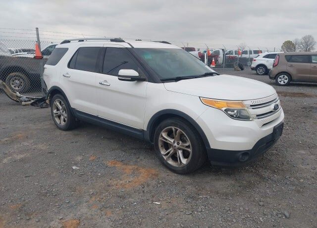 2014 FORD Explorer