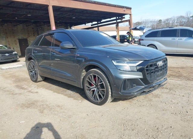 2021 AUDI Q8