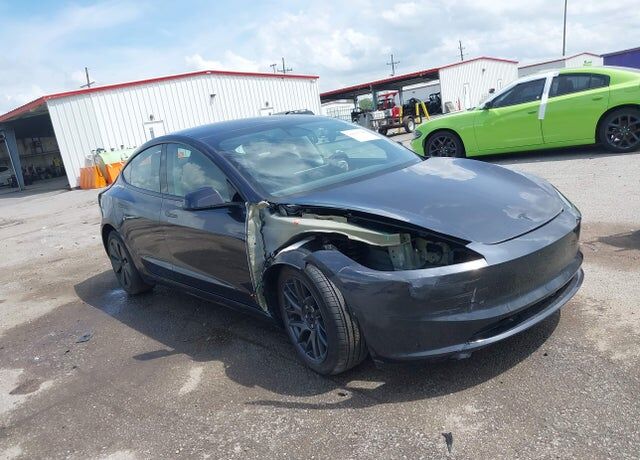 2026 TESLA Model 3