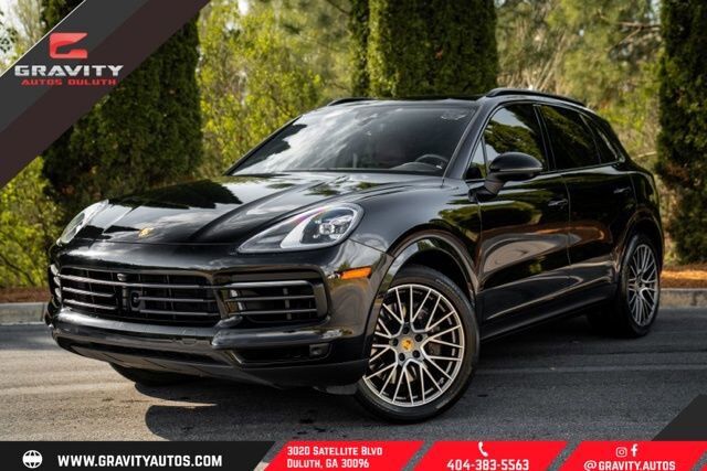 2023 PORSCHE Cayenne