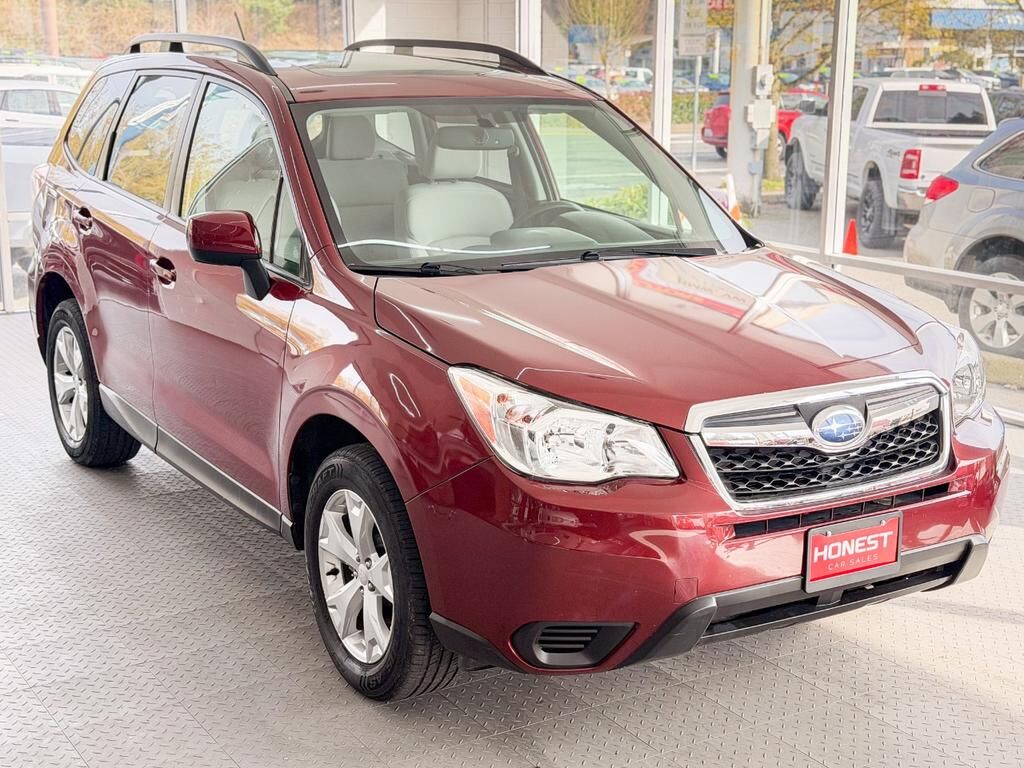 2014 SUBARU Forester