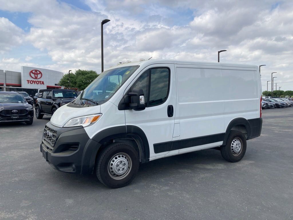 2025 RAM Promaster 1500