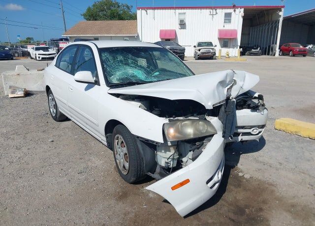 2005 HYUNDAI Elantra