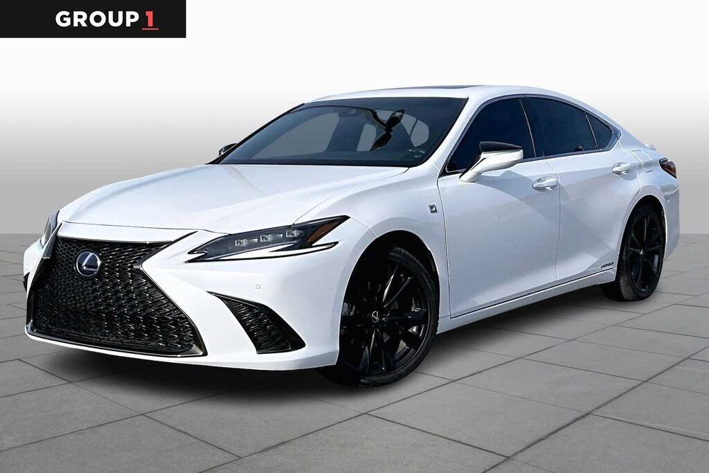 2022 LEXUS ES