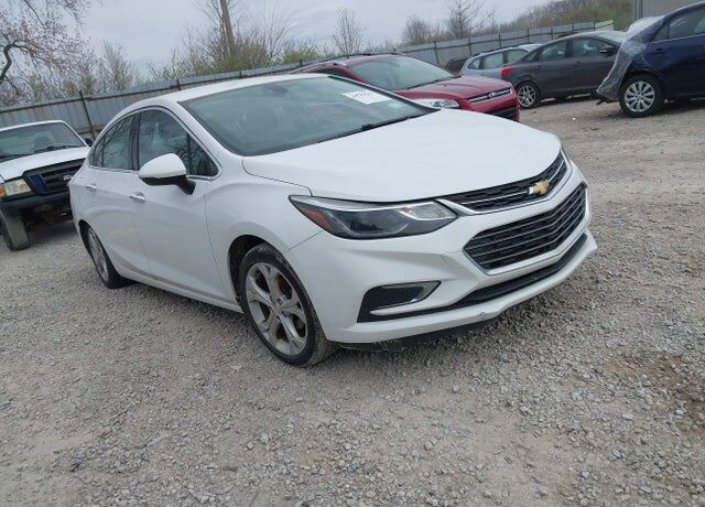 2017 CHEVROLET Cruze