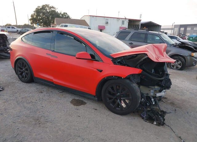 2024 TESLA Model X