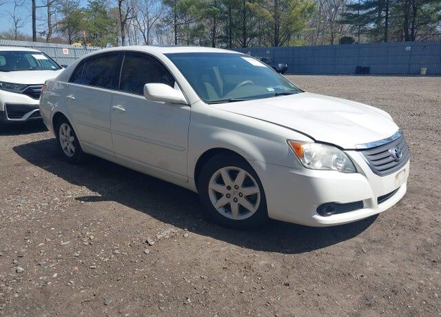 2009 TOYOTA Avalon